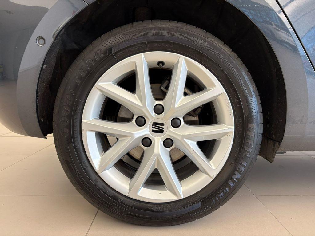 SEAT León 2.0 TDI S&S Style XS DSG 110 kW (150 CV) - 7