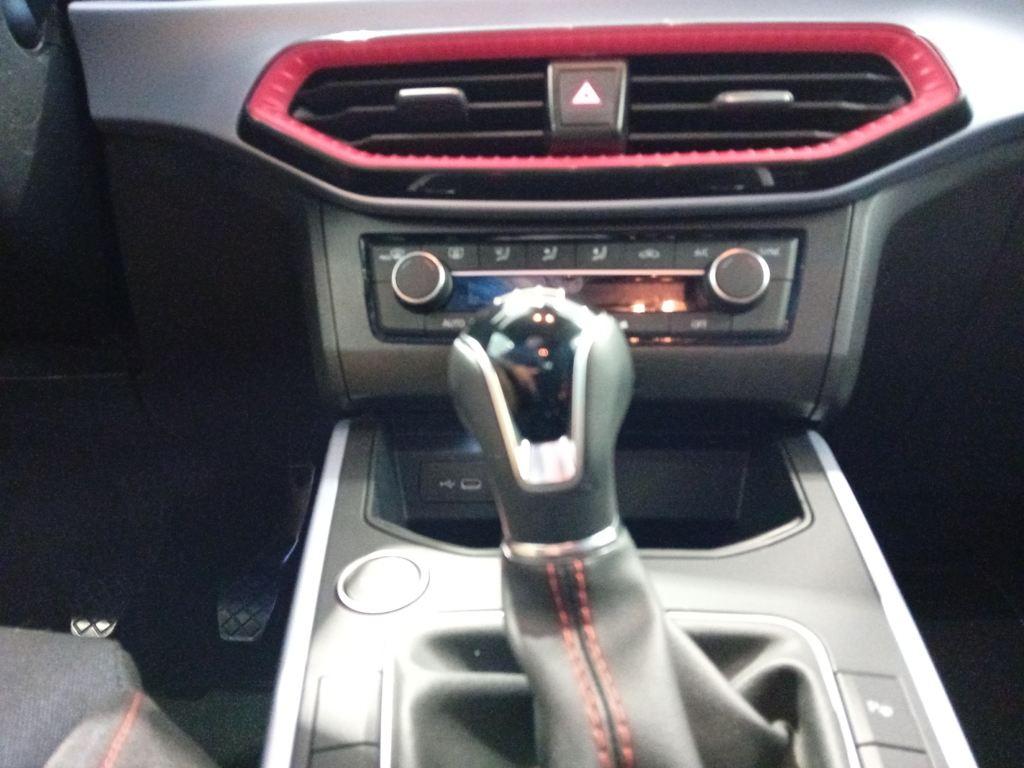 SEAT Arona 1.0 TSI FR Special Edition 85 kW (115 CV) - 19