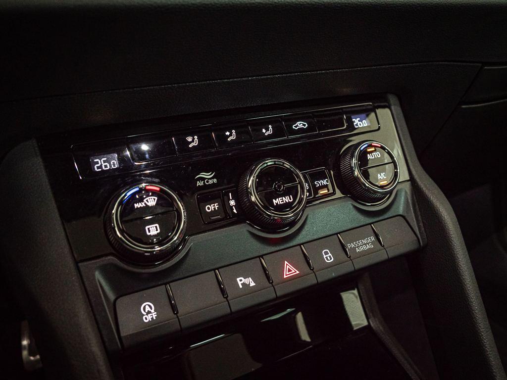 Skoda Karoq 1.5 TSI ACT Sportline DSG 110 kW (150 CV) - 14