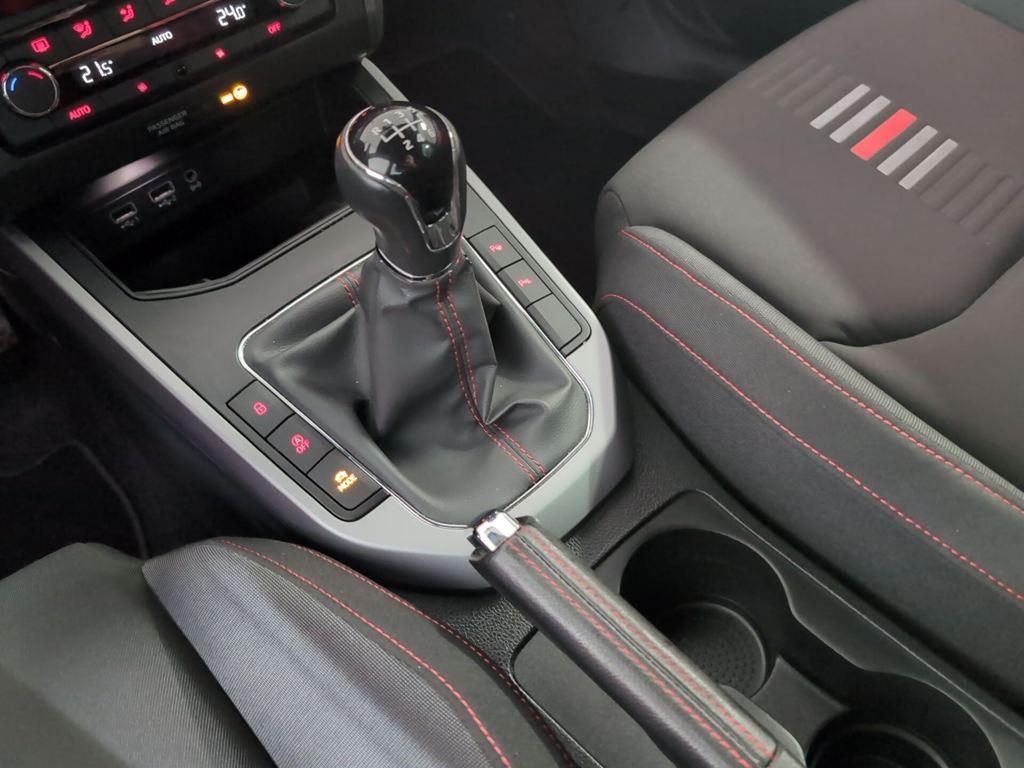 SEAT Arona 1.0 TSI Ecomotive FR 85 kW (115 CV) - 9