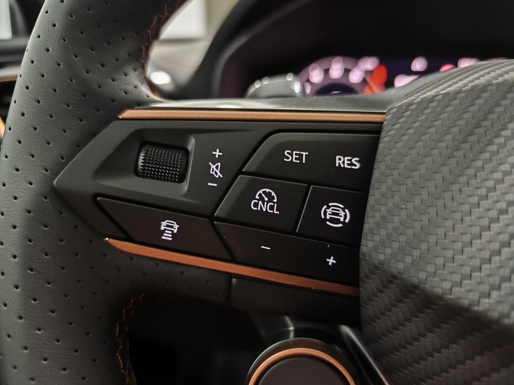 CUPRA Leon Sportstourer 1.5 eTSI DSG 110 kW (150 CV) - 11