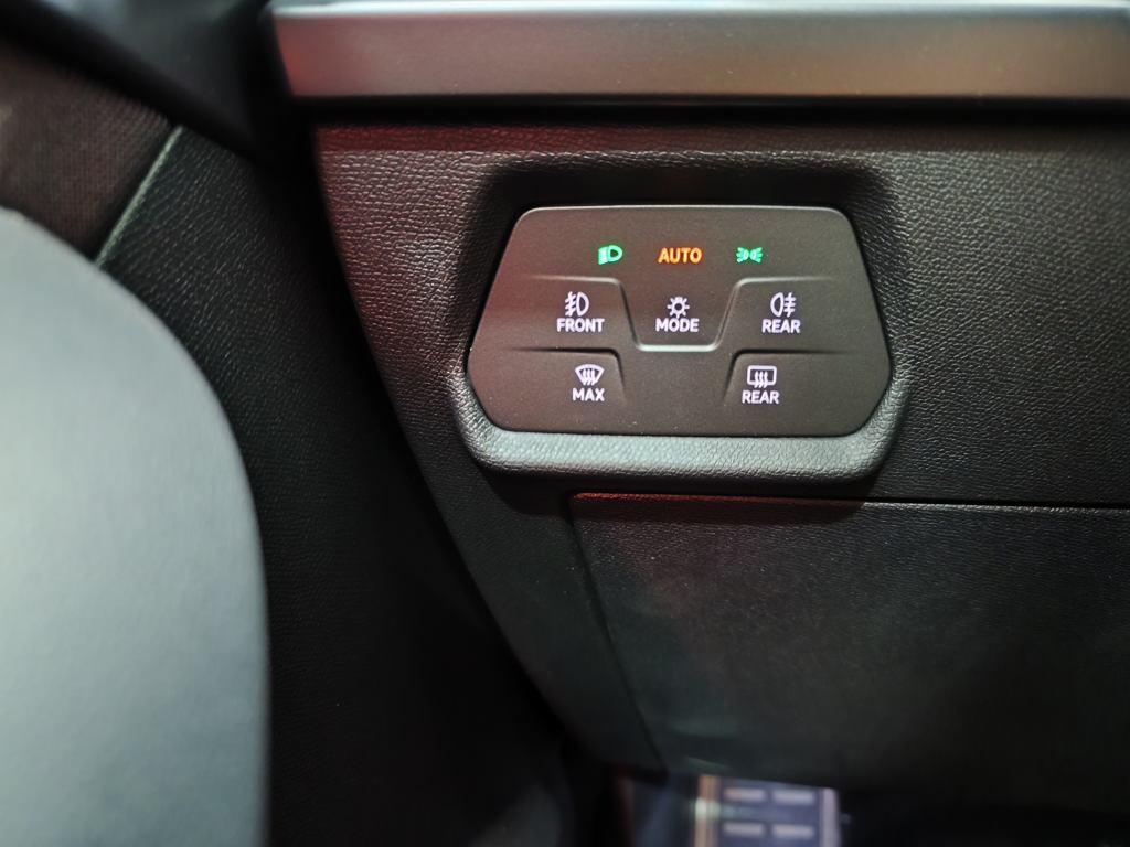 CUPRA Leon Sportstourer 1.5 eTSI DSG 110 kW (150 CV) - 15