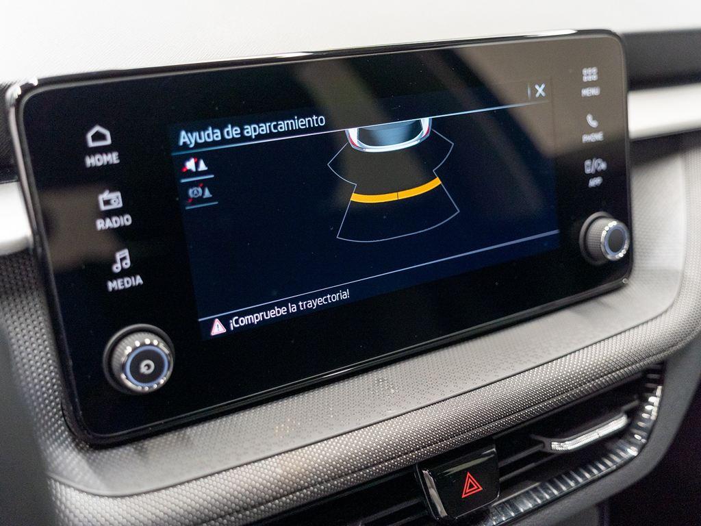 Skoda Fabia 1.0 TSI Selection DSG 85 kW (115 CV) - 11