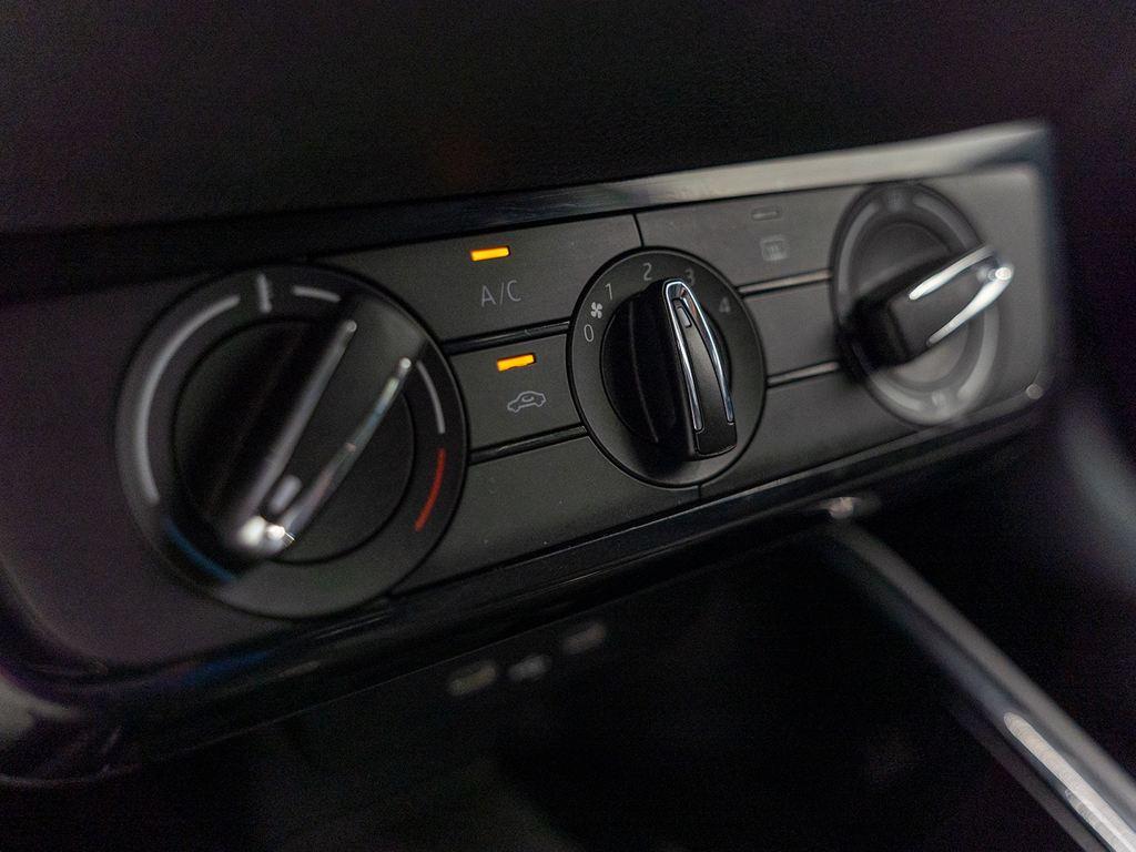 Skoda Fabia 1.0 TSI Selection DSG 85 kW (115 CV) - 12