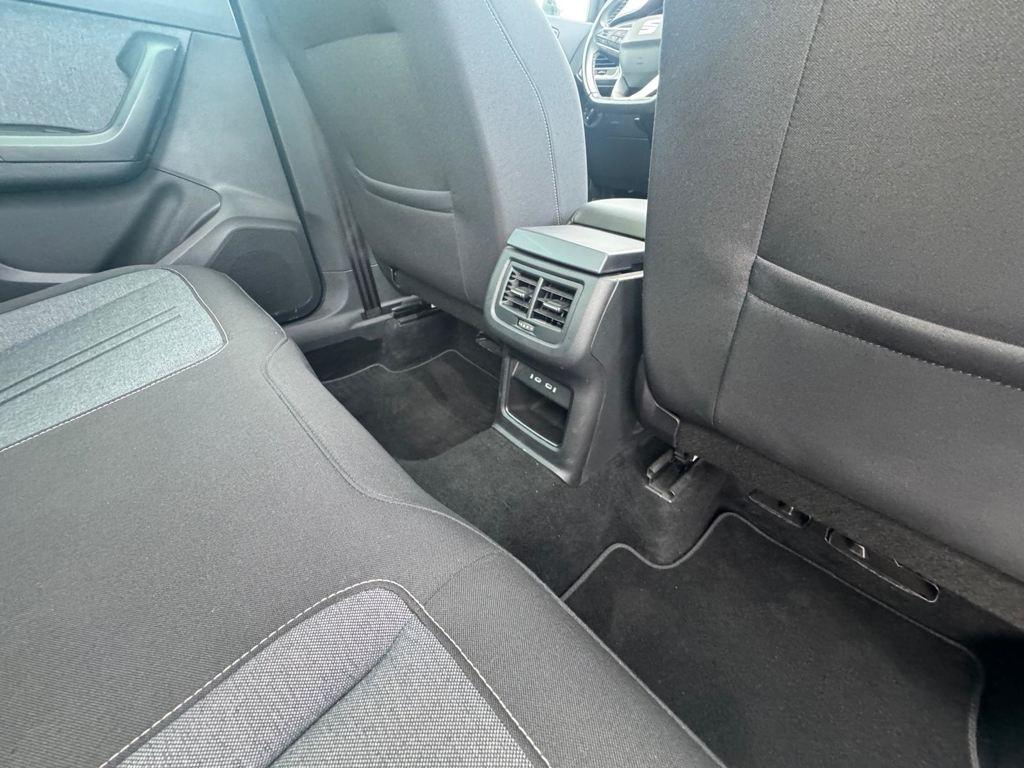 SEAT Ateca 1.0 TSI S&S Style Go L 81 kW (110 CV) - 8