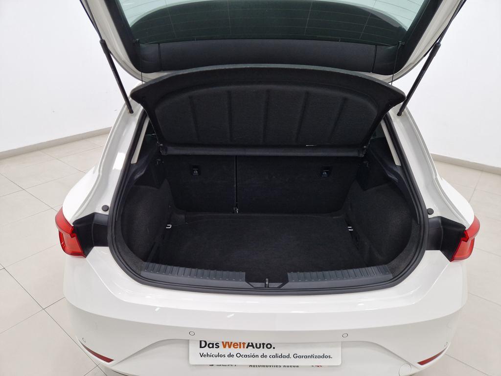 SEAT León 1.5 eTSI Style 25 Aniversario DSG 85 kW (116 CV) - 6
