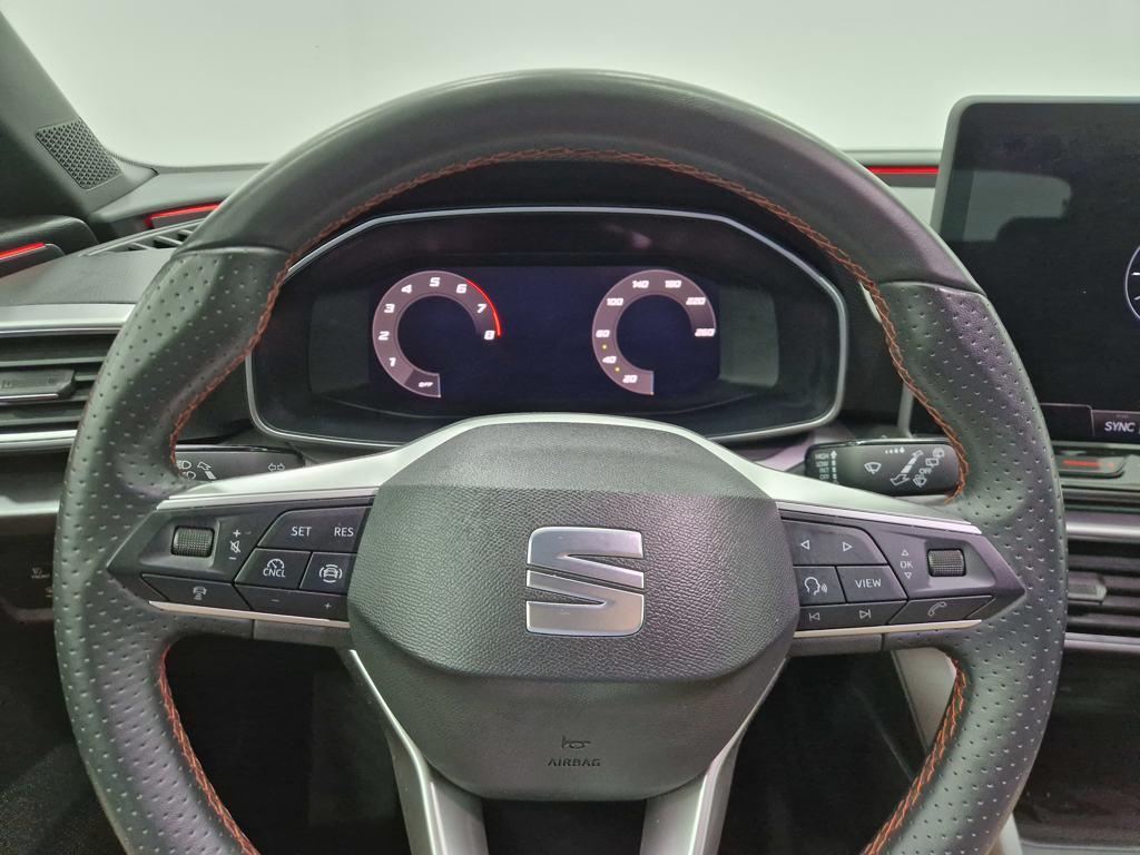 SEAT León 1.5 TSI S&S FR 25 Aniversario 85 kW (116 CV) - 9