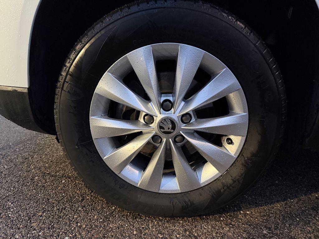 Skoda Karoq 1.0 TSI Ambition 85 kW (115 CV) - 7