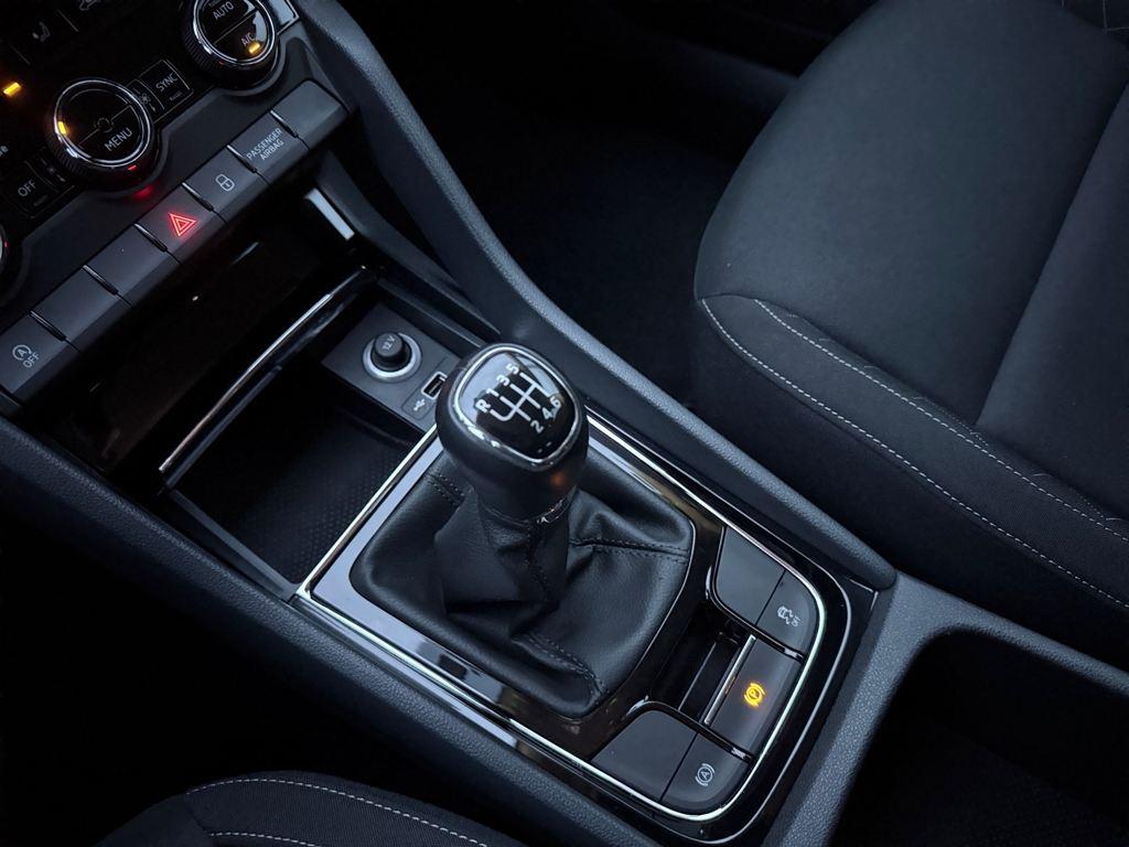 Skoda Karoq 1.0 TSI Ambition 85 kW (115 CV) - 13