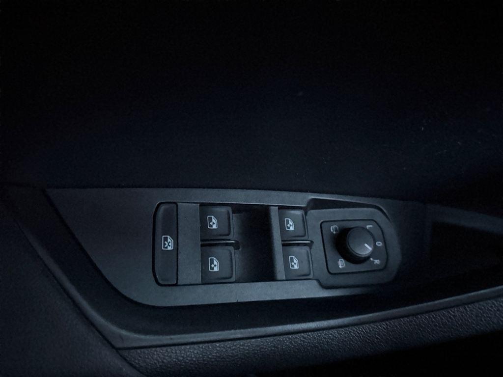 Skoda Karoq 1.0 TSI Ambition 85 kW (115 CV) - 17