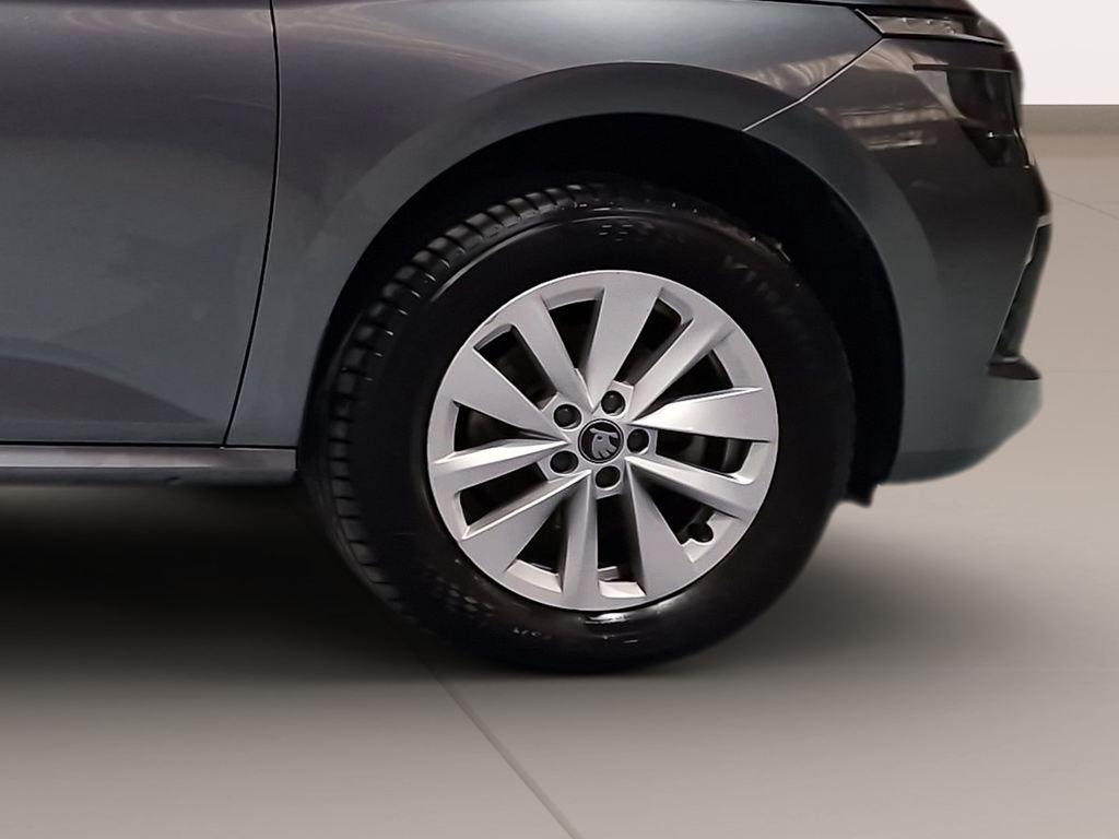 Skoda Kamiq 1.0 TSI Selection DSG 85 kW (115 CV) - 7