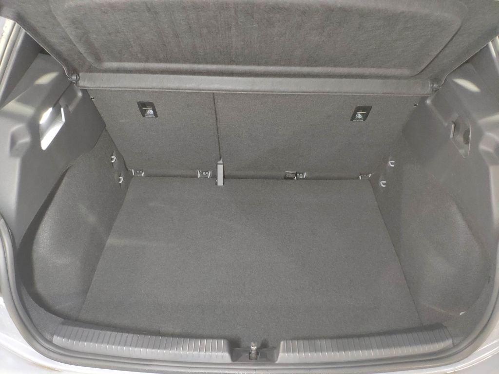 CUPRA Born 58 kWh 150 kW (204 CV) - 6