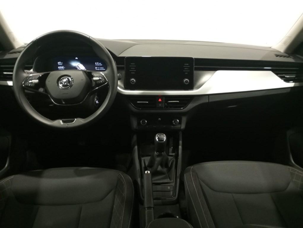 Skoda Kamiq 1.0 TSI Selection 85 kW (115 CV) - 3