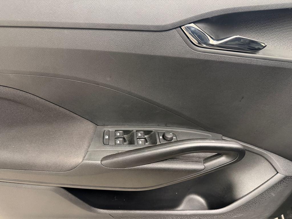 Skoda Fabia 1.0 TSI Selection DSG 85 kW (115 CV) - 10