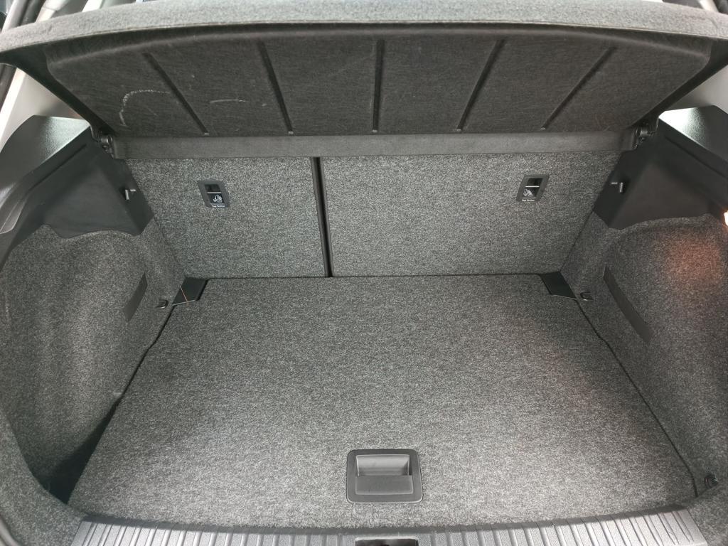 SEAT Arona 1.0 TSI Style 81 kW (110 CV) - 6