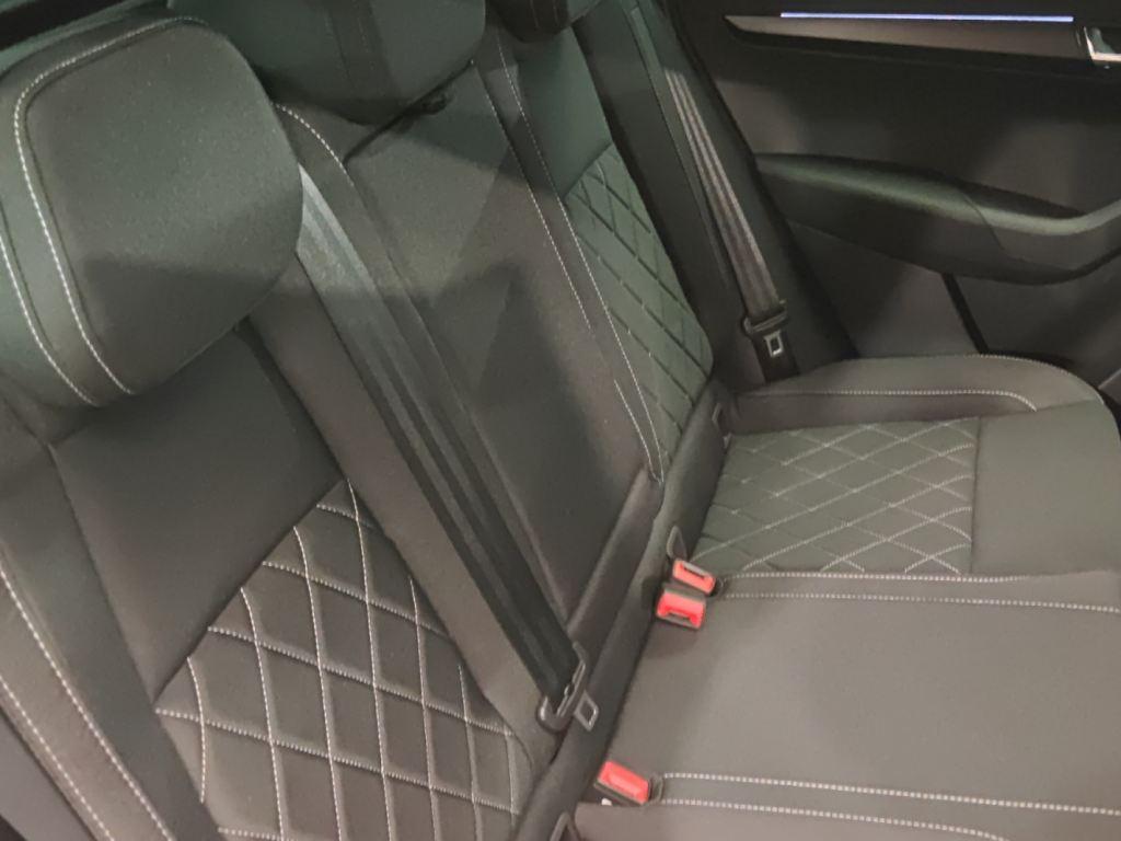 Skoda Karoq 1.5 TSI ACT Sportline DSG 110 kW (150 CV) - 5