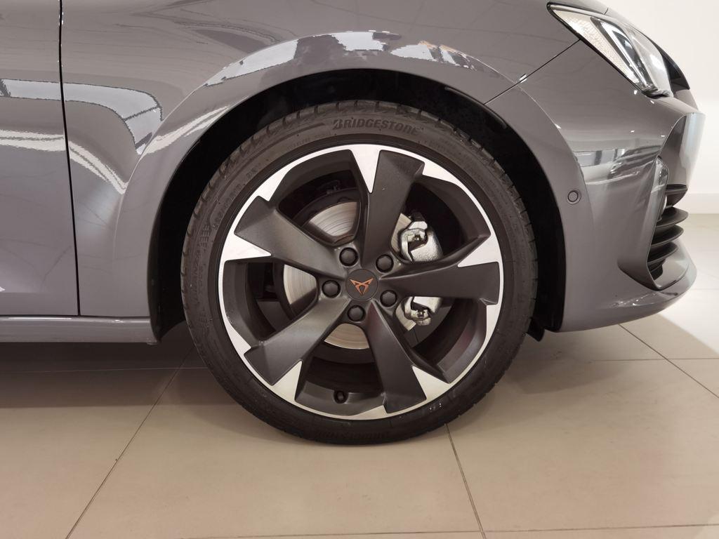 CUPRA Leon Sportstourer 1.5 eTSI DSG 110 kW (150 CV) - 7