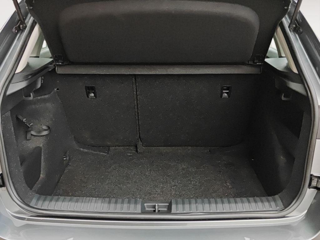 Skoda Kamiq 1.0 TSI Active 70 kW (95 CV) - 6