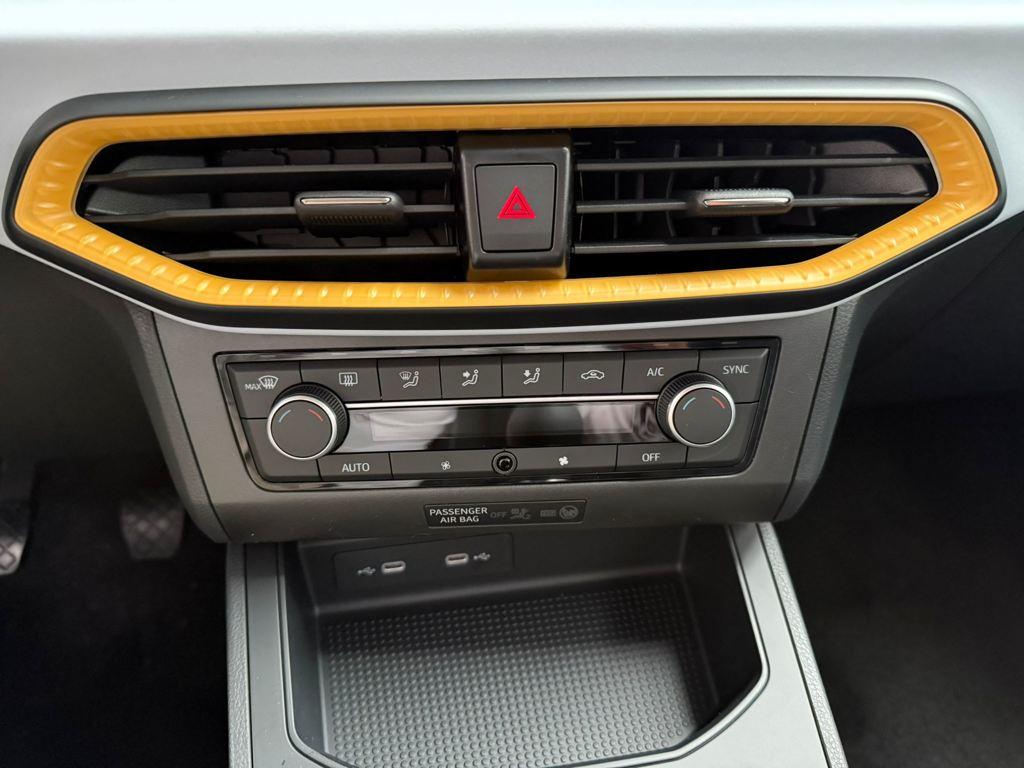 SEAT Ibiza 1.0 MPI S&S Style XM 59 kW (80 CV) - 9