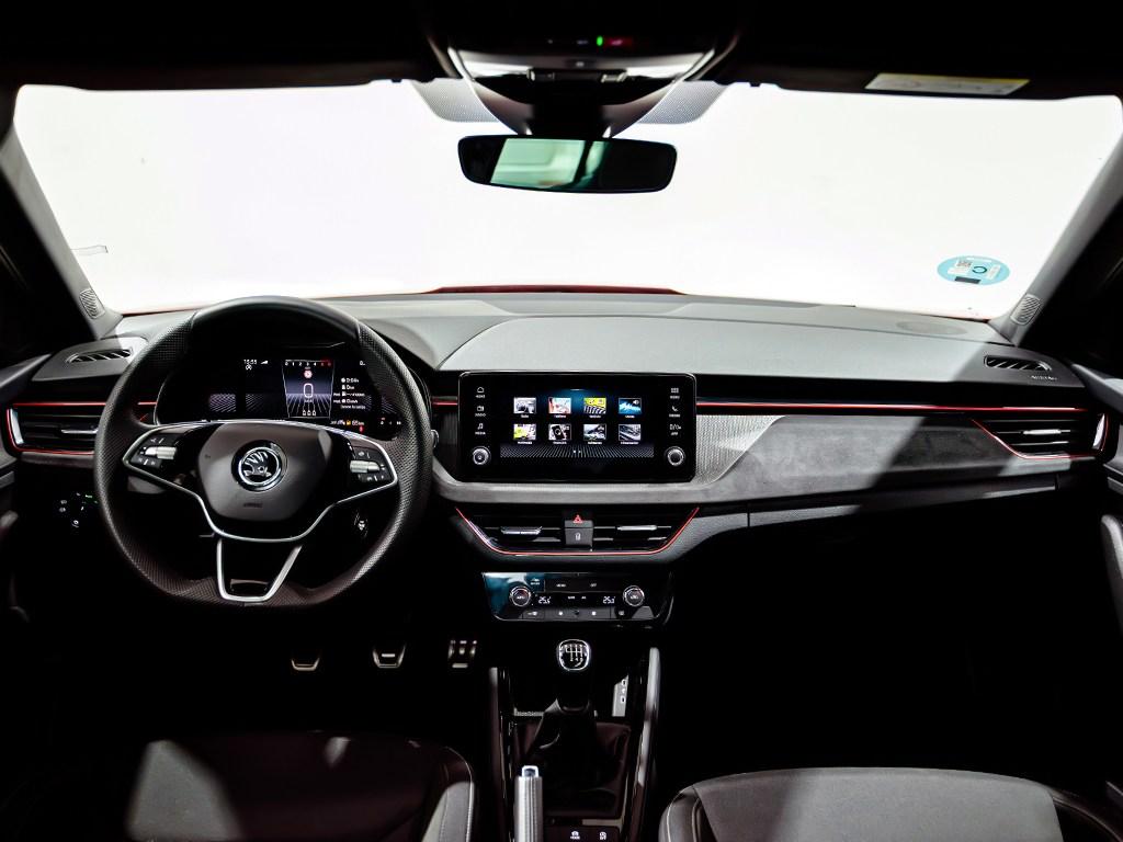 Skoda Kamiq 1.5 TSI Design 110 kW (150 CV) - 3