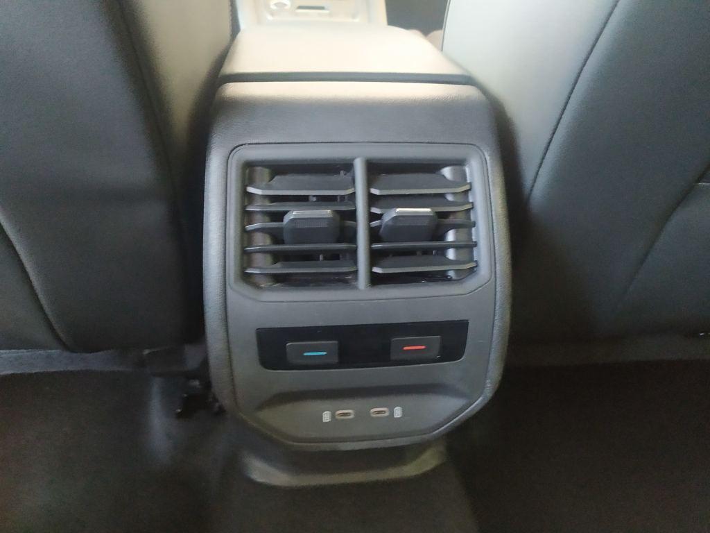 SEAT León 1.5 TSI S&S FR 25 Aniversario 85 kW (116 CV) - 8