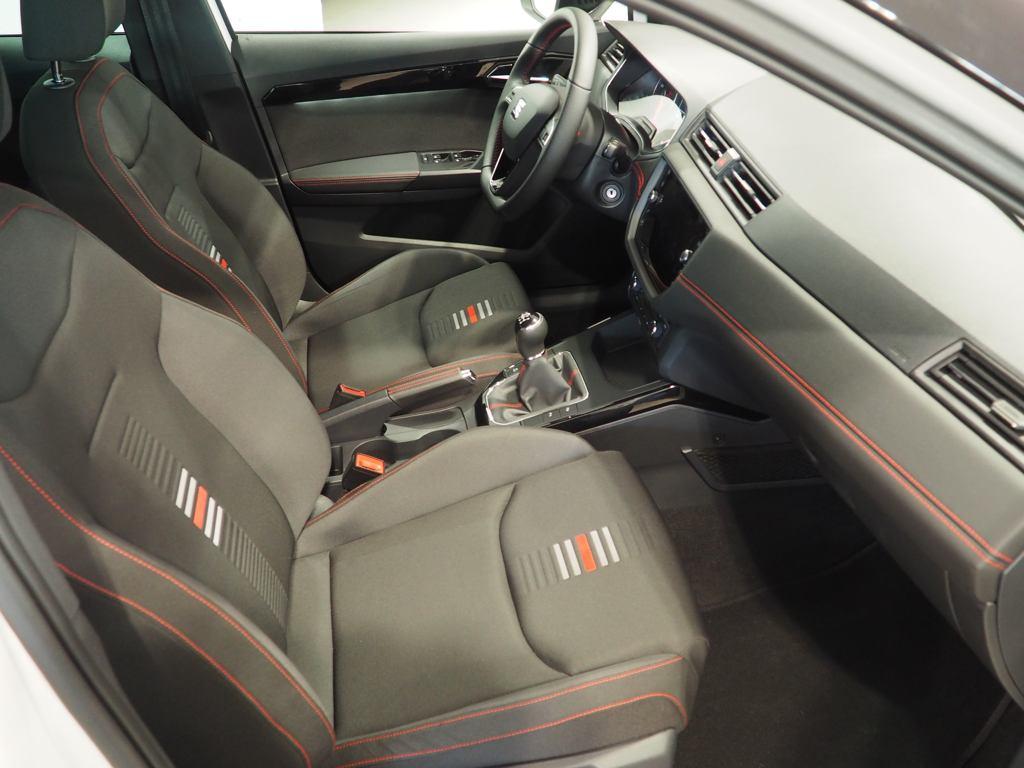 SEAT Arona 1.0 TGI FR Go 66 kW (90 CV) - 4