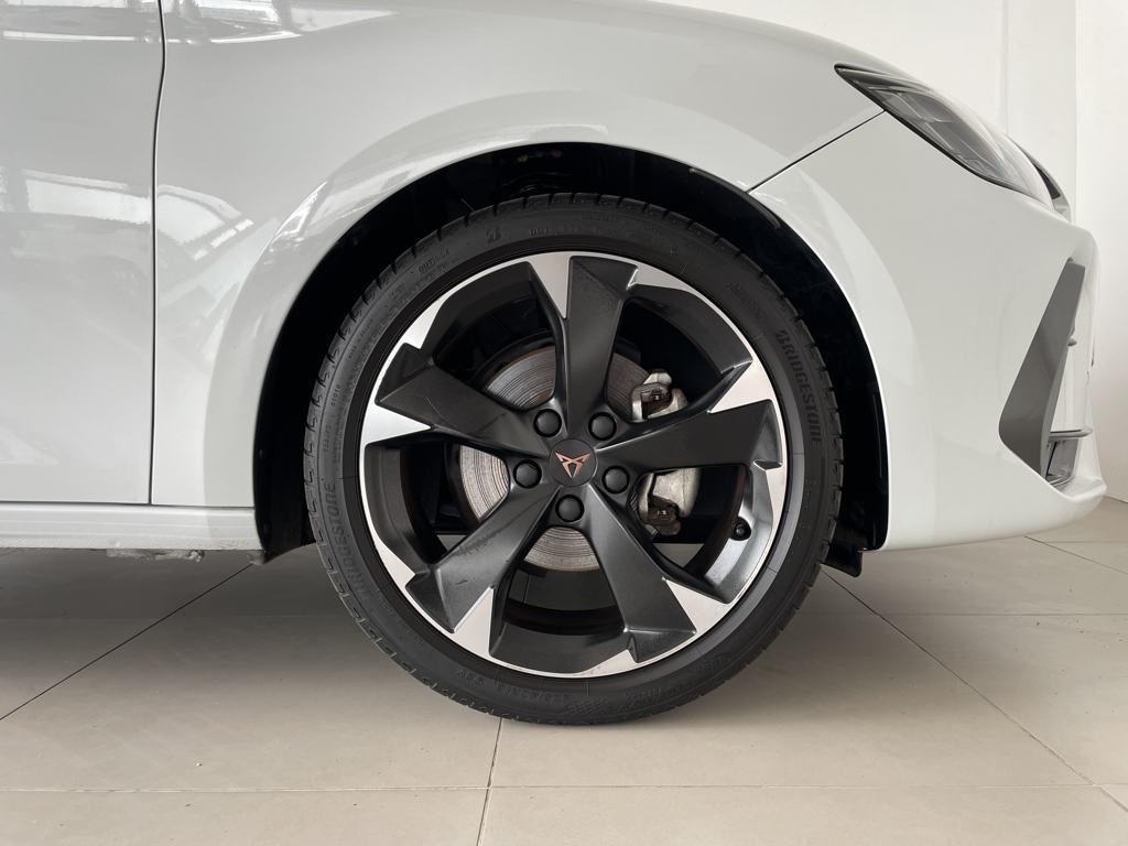 CUPRA León 1.5 eTSI DSG 110 kW (150 CV) - 7