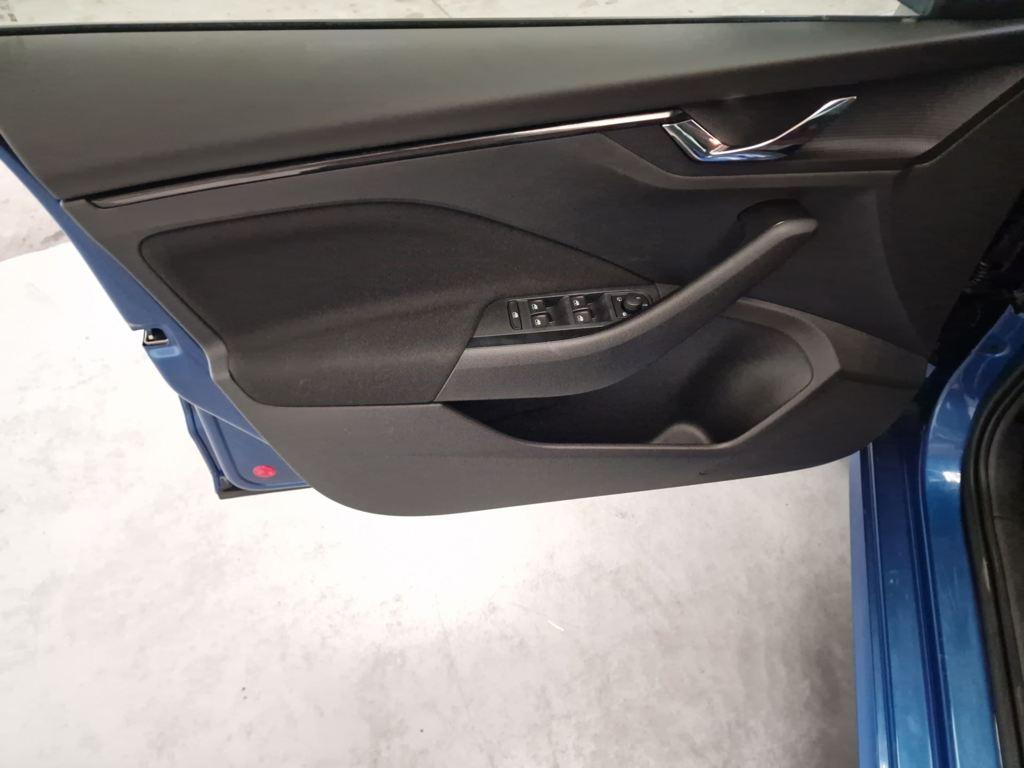 Skoda Kamiq 1.0 TSI Ambition 81 kW (110 CV) - 9