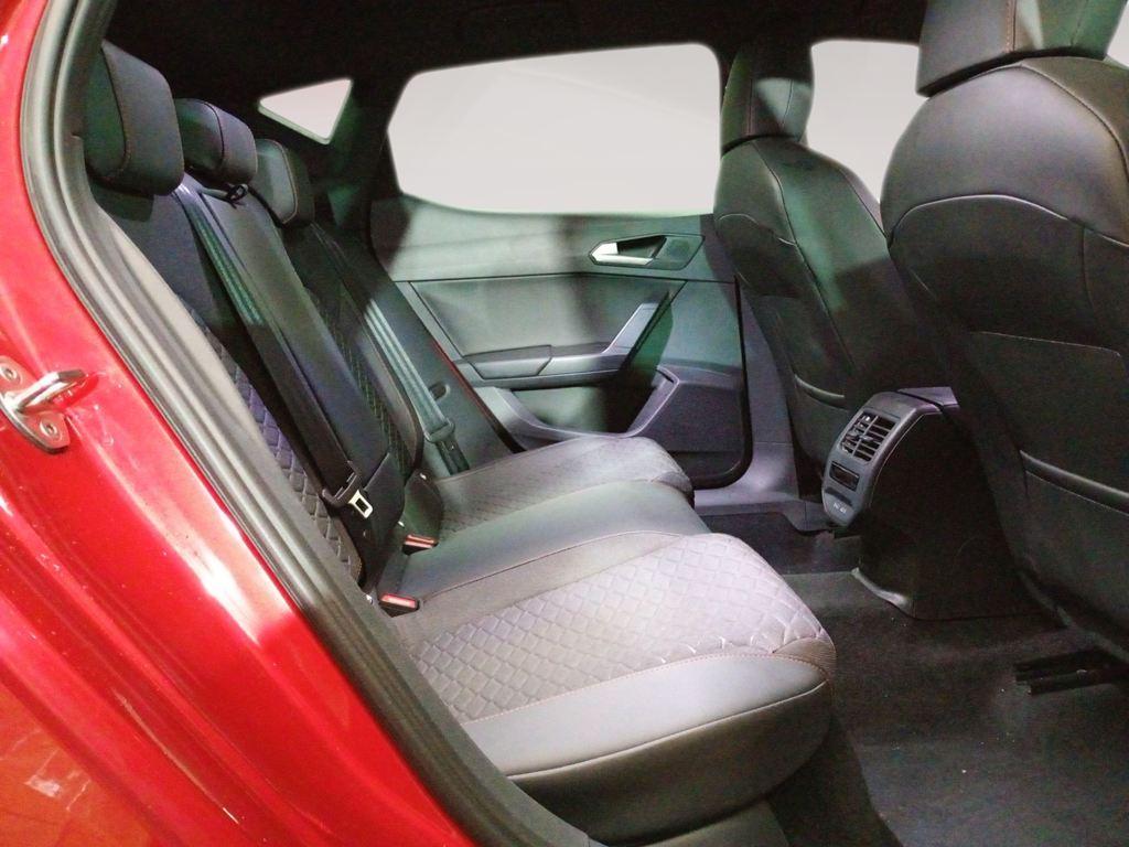 SEAT León 1.5 TSI S&S FR 25 Aniversario 85 kW (116 CV) - 5