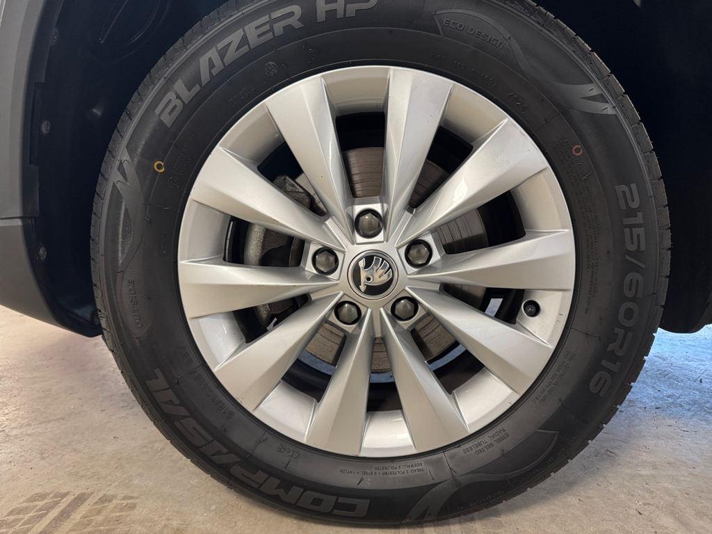 Skoda Karoq 1.0 TSI Ambition 81 kW (110 CV) - 7