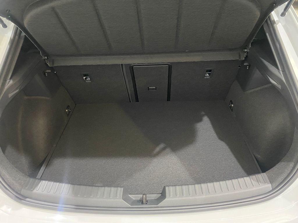 SEAT León 1.5 TSI e-Hybrid FR XM DSG 150 kW (204 CV) - 6