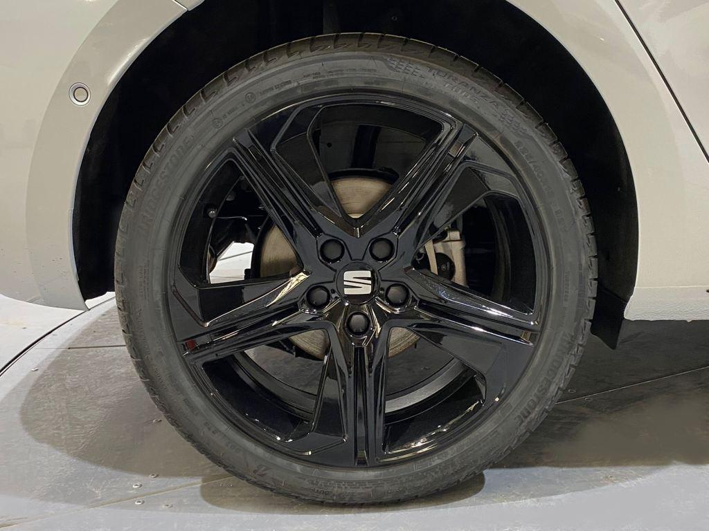 SEAT León 1.5 TSI e-Hybrid FR XM DSG 150 kW (204 CV) - 7