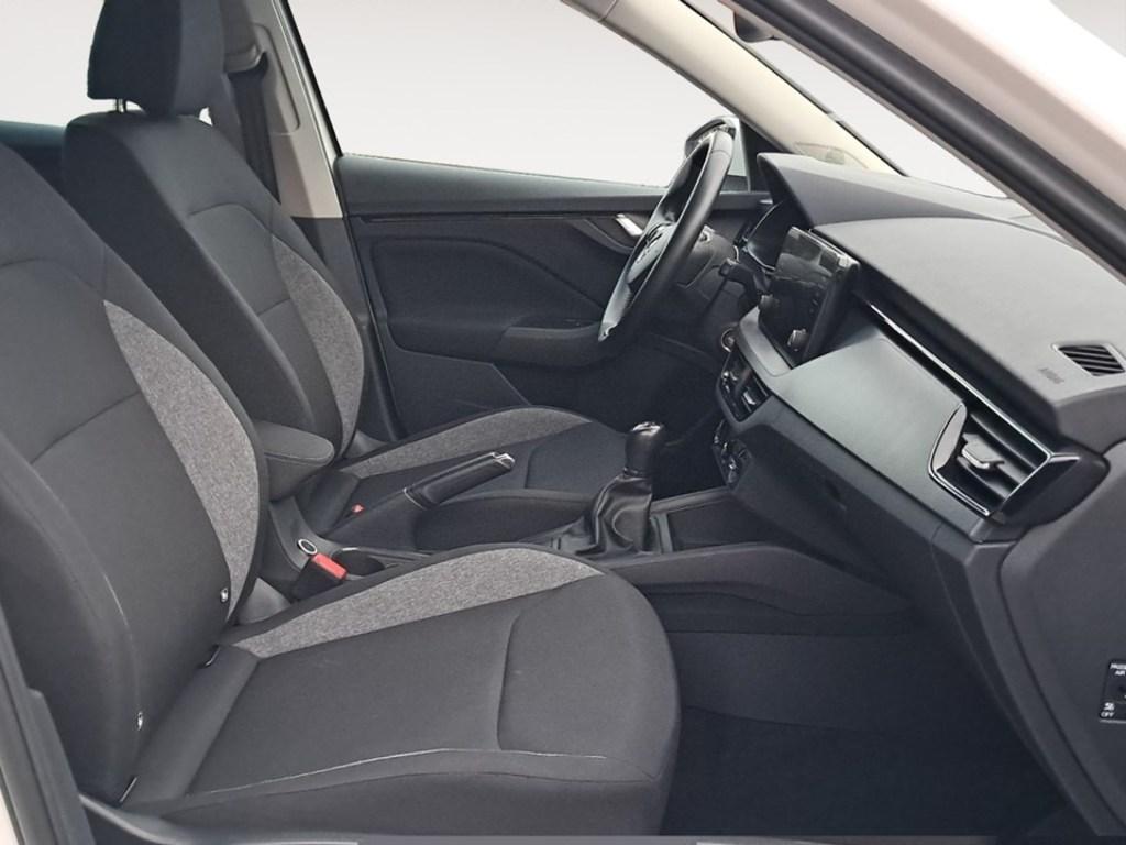 Skoda Kamiq 1.0 TSI Active 81 kW (110 CV) - 4