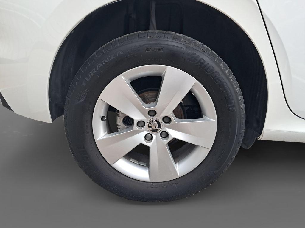 Skoda Kamiq 1.0 TSI Active 81 kW (110 CV) - 7