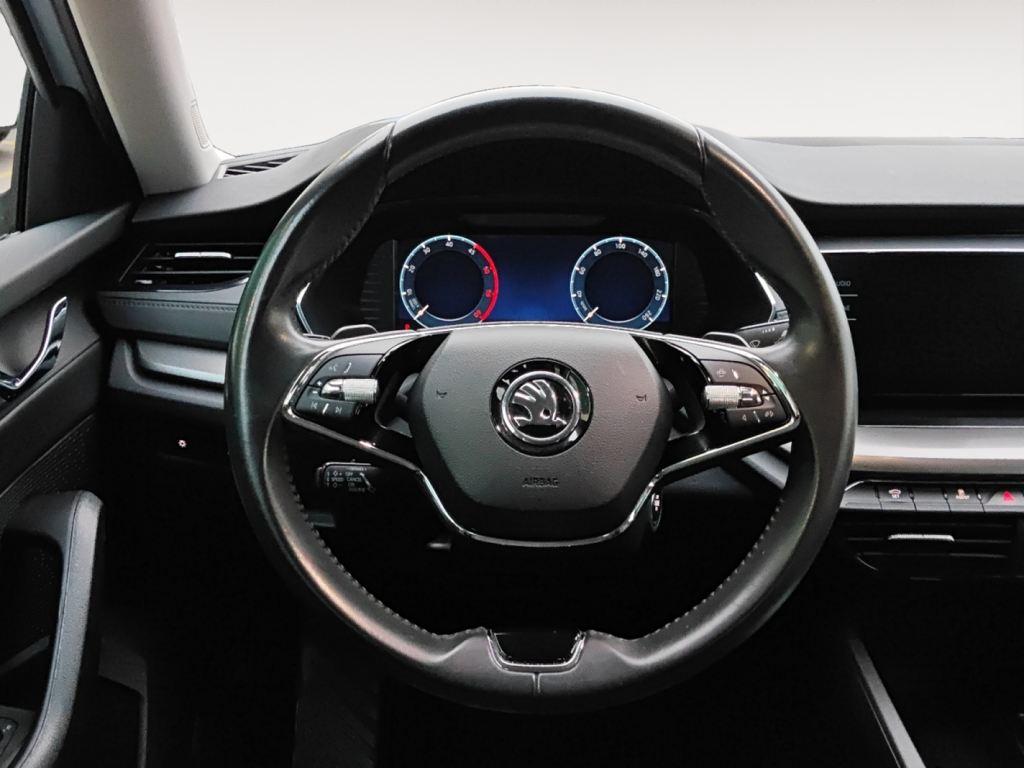 Skoda Octavia 2.0 TDI Ambition DSG 110 kW (150 CV) - 8