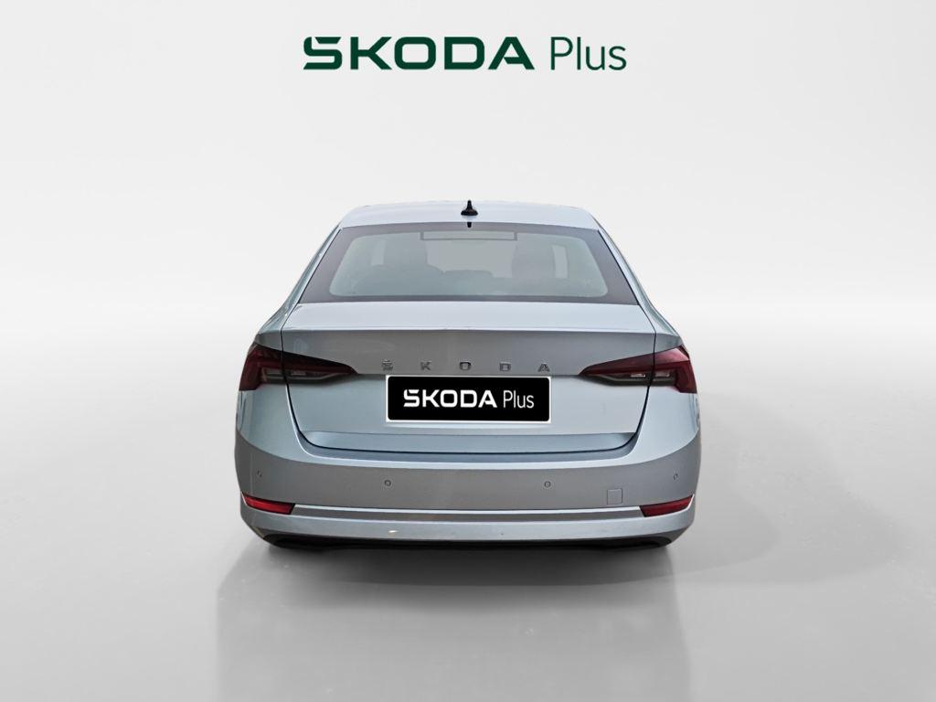 Skoda Octavia 2.0 TDI Ambition DSG 110 kW (150 CV) - 10