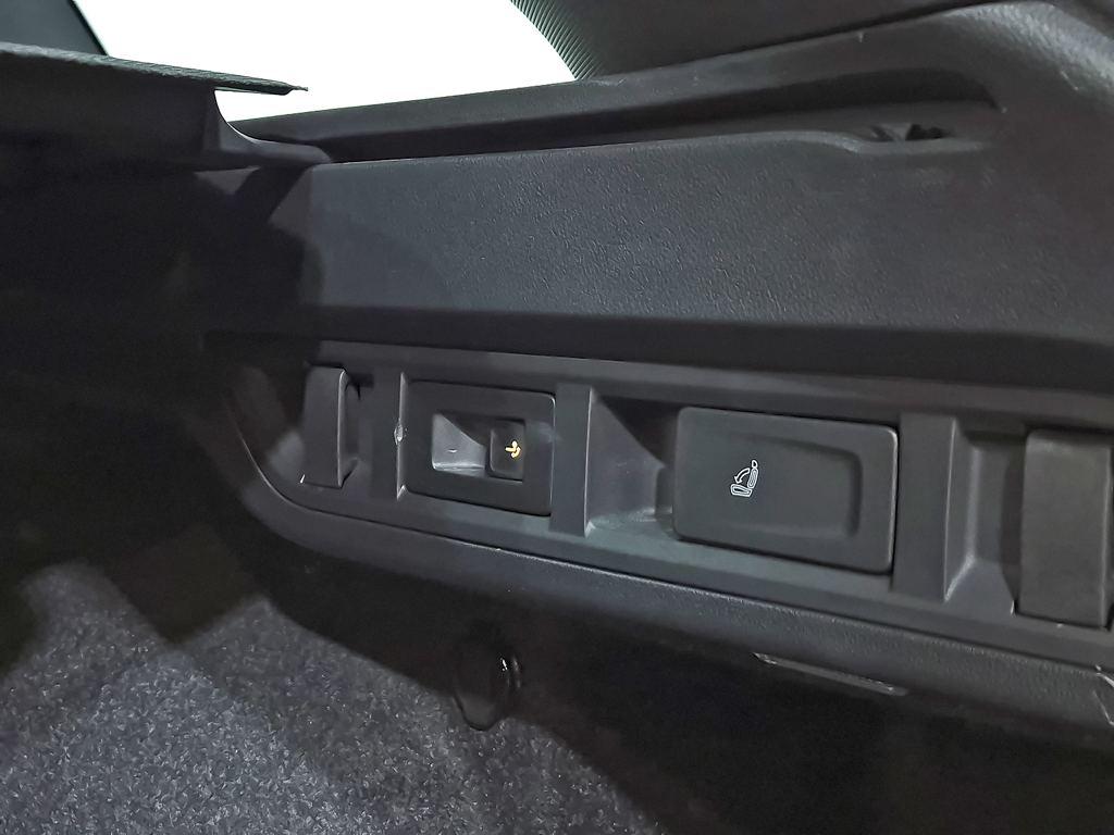 Skoda Octavia Combi 2.0 TDI Sportline DSG 110 kW (150 CV) - 13