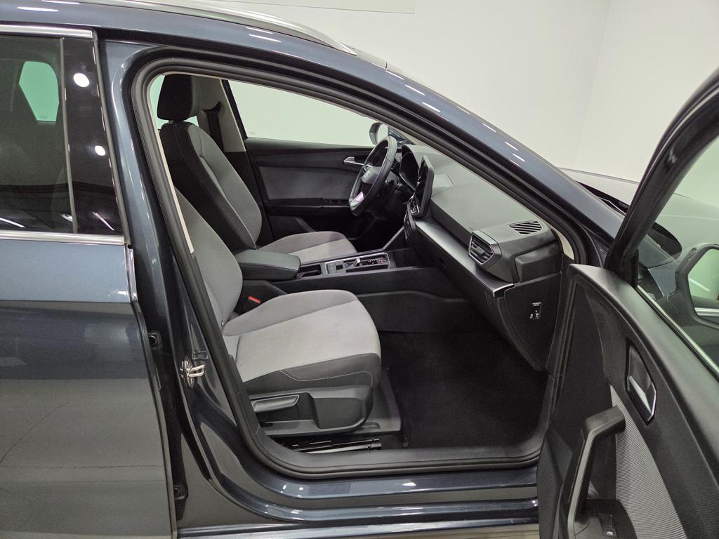 SEAT León ST 1.5 eTSI Style 25 Aniversario DSG 85 kW (116 CV) - 4