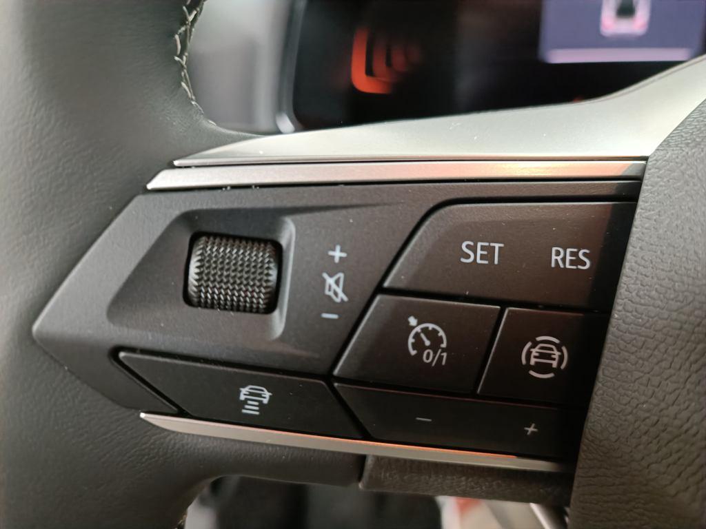 SEAT Arona 1.0 TSI Style XM 85 kW (115 CV) - 8