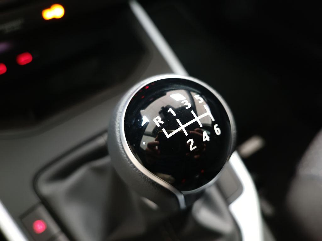 SEAT Arona 1.0 TSI Style XM 85 kW (115 CV) - 17