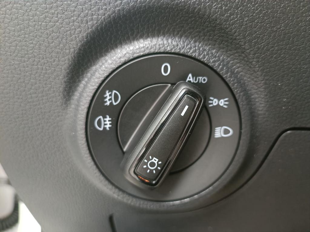 SEAT Arona 1.0 TSI Style XM 85 kW (115 CV) - 9