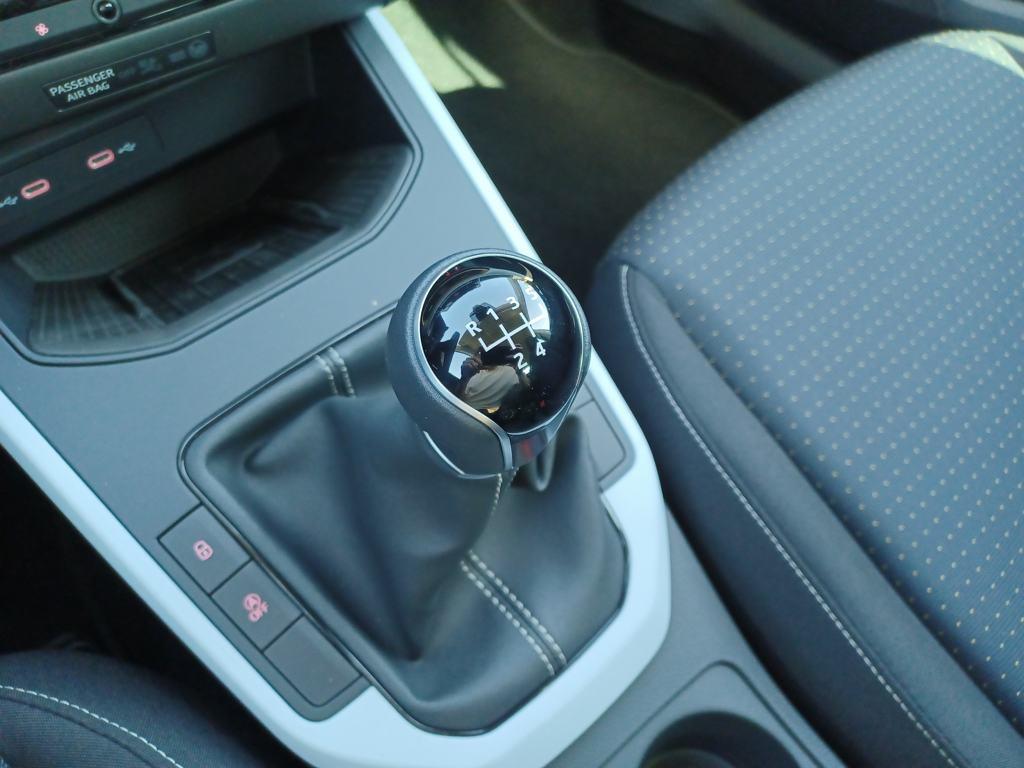 SEAT Arona 1.0 TSI Style Special Edition 70 kW (95 CV) - 13