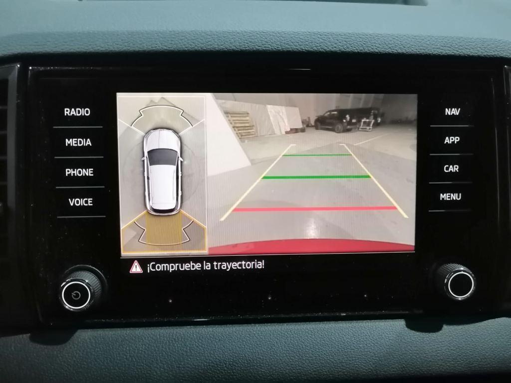 Skoda Karoq 2.0 TDI Sportline DSG 110 kW (150 CV) - 13