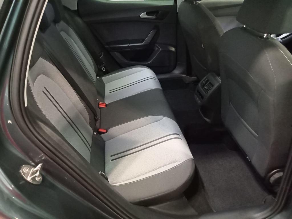 SEAT León 1.5 TSI S&S Style 25 Aniversario 85 kW (116 CV) - 5