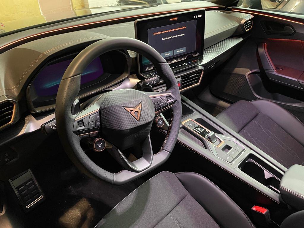 CUPRA Leon Sportstourer 1.5 eTSI DSG 110 kW (150 CV) - 11