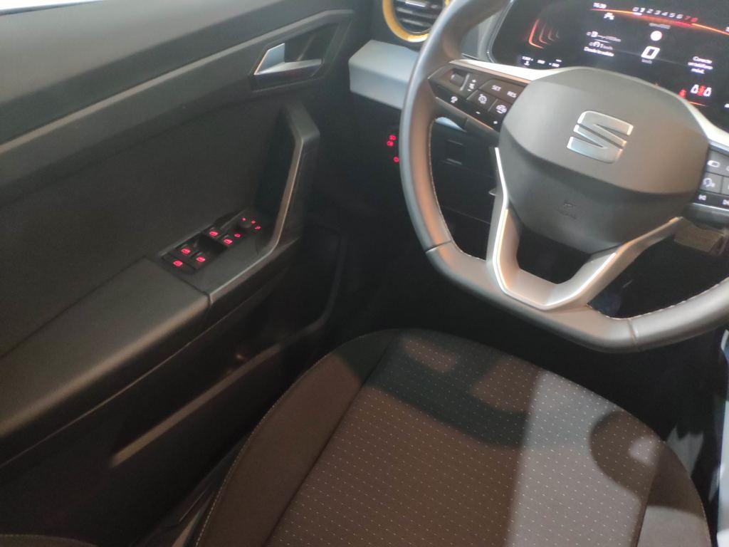 SEAT Arona 1.0 TSI Style XM 85 kW (115 CV) - 19