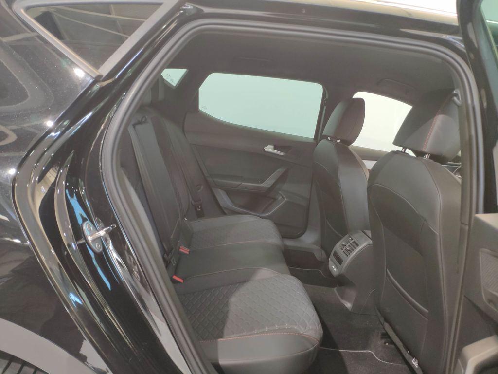 SEAT León 1.0 eTSI S&S FR 25 Aniversario DSG 81 kW (110 CV) - 5