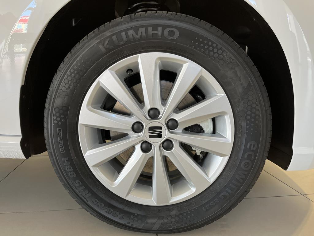 SEAT Ibiza 1.0 TSI Style Plus 81 kW (110 CV) - 7