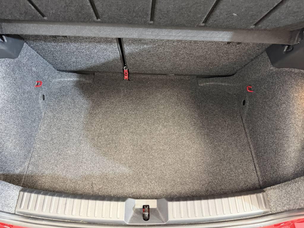 SEAT Ibiza 1.0 TSI Special Edition 81 kW (110 CV) - 6