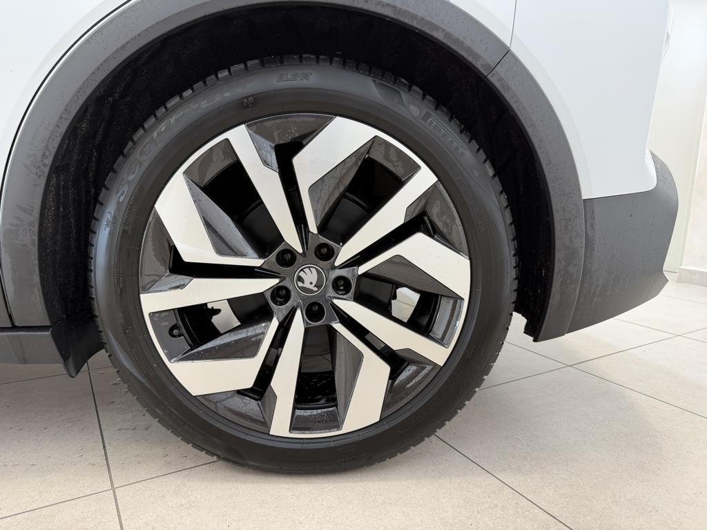 Skoda Elroq Sportline 85 82 kWh 210 kW (286 CV) - 7
